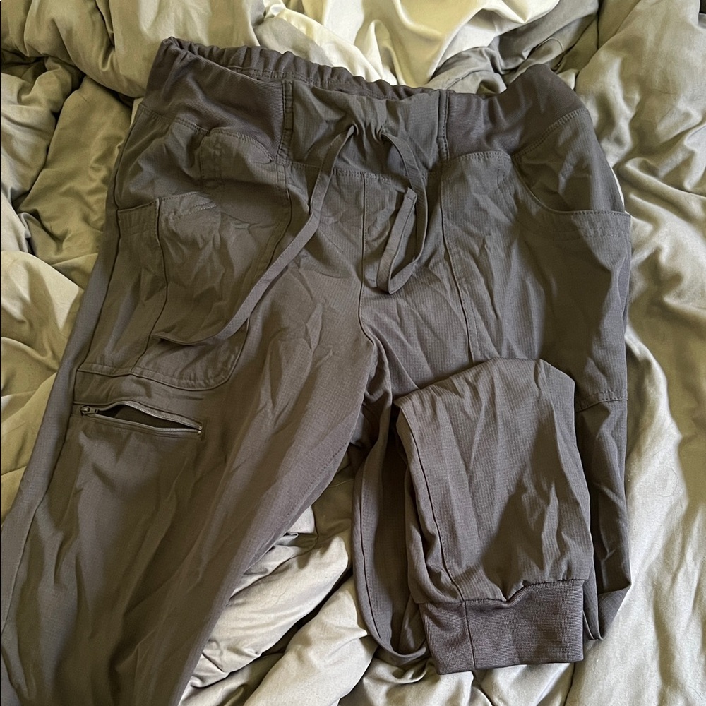 Gray Scrub Joggers